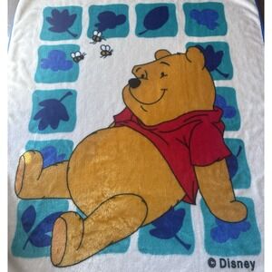 Vintage Disney Winnie the Pooh Plush Blanket Throw 49.5" X 60.5" 90s Y2K